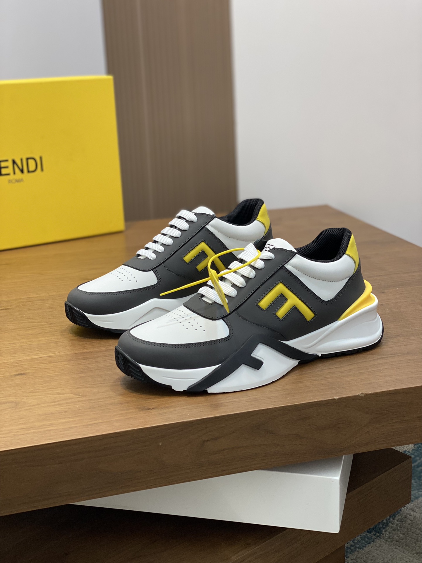 FENDI SHOES 