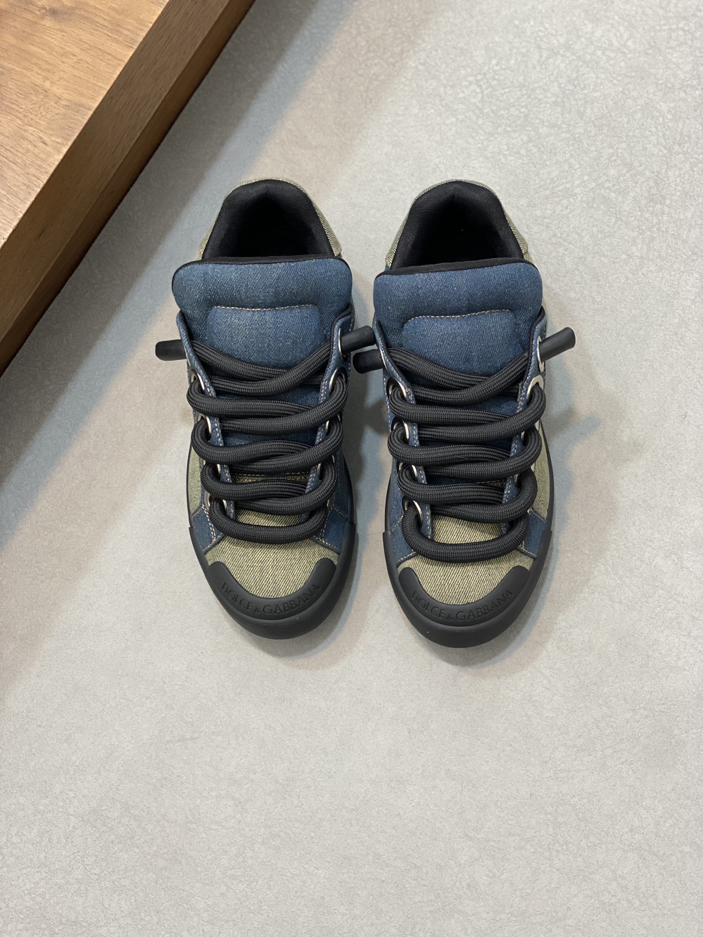 D&G SNEAKERS 
