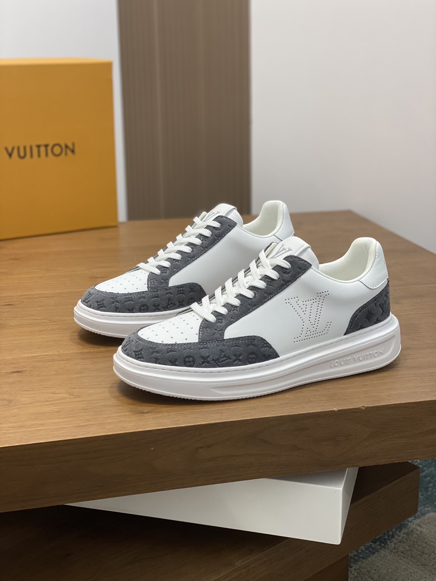 Louis Vuitton Shoes 