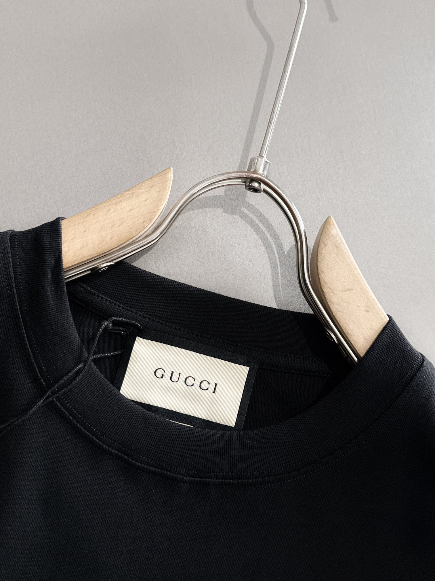 GUCCI T-SHIRT