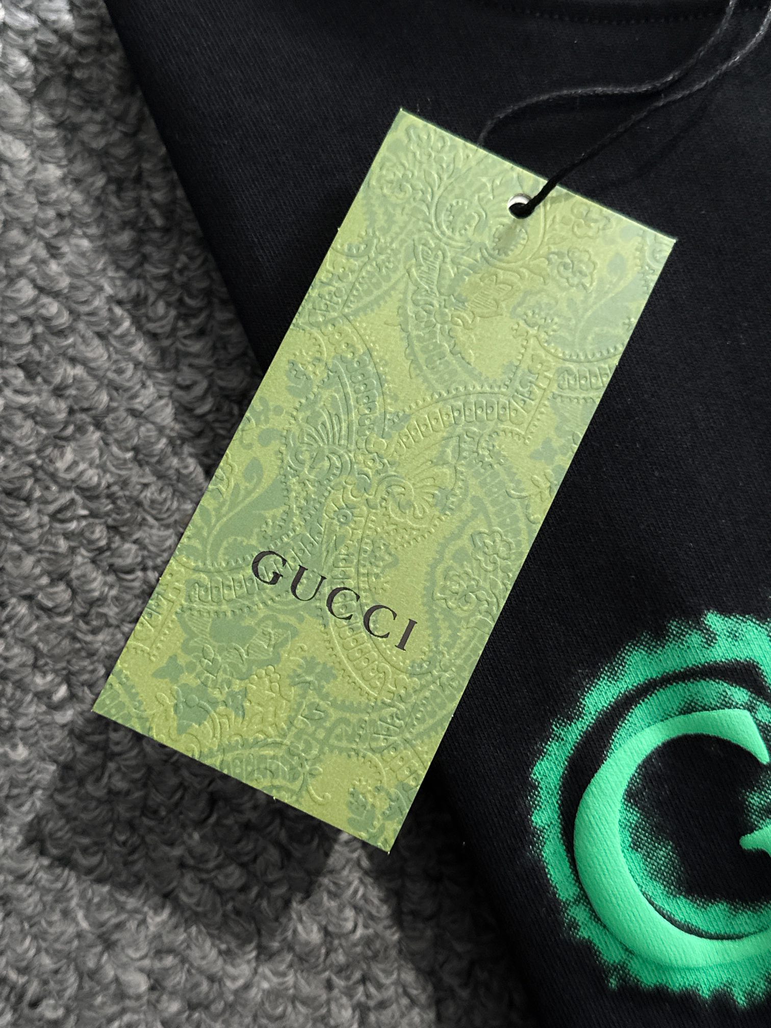 GUCCI T-SHIRT