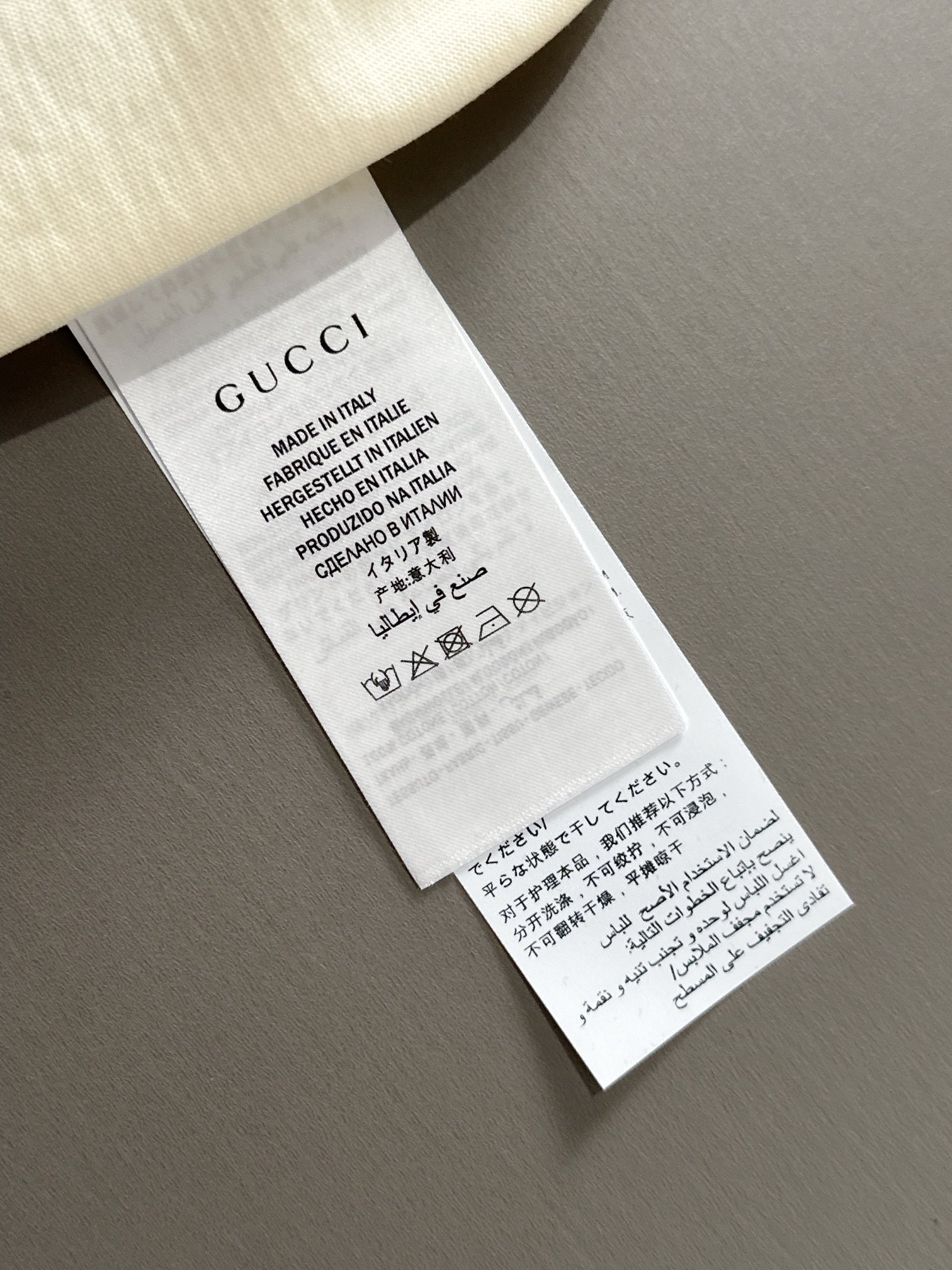 GUCCI T-SHIRT