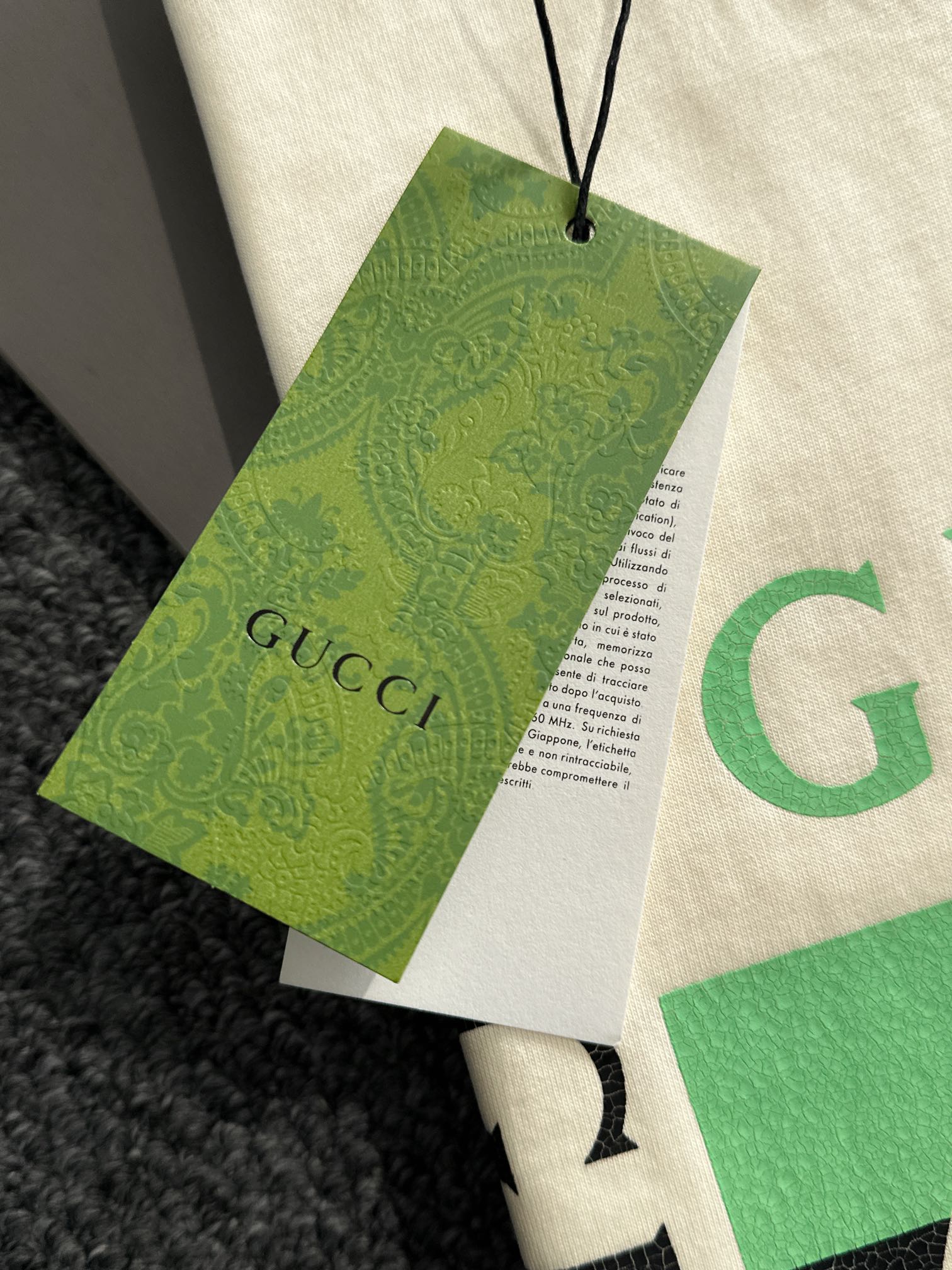 GUCCI T-SHIRT