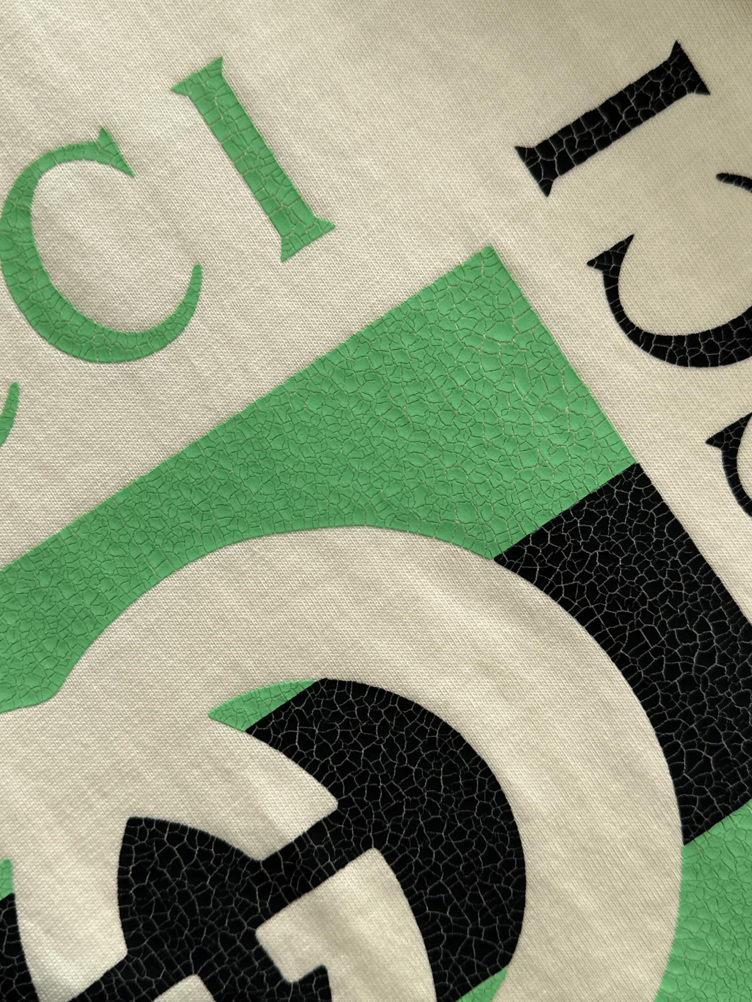 GUCCI T-SHIRT
