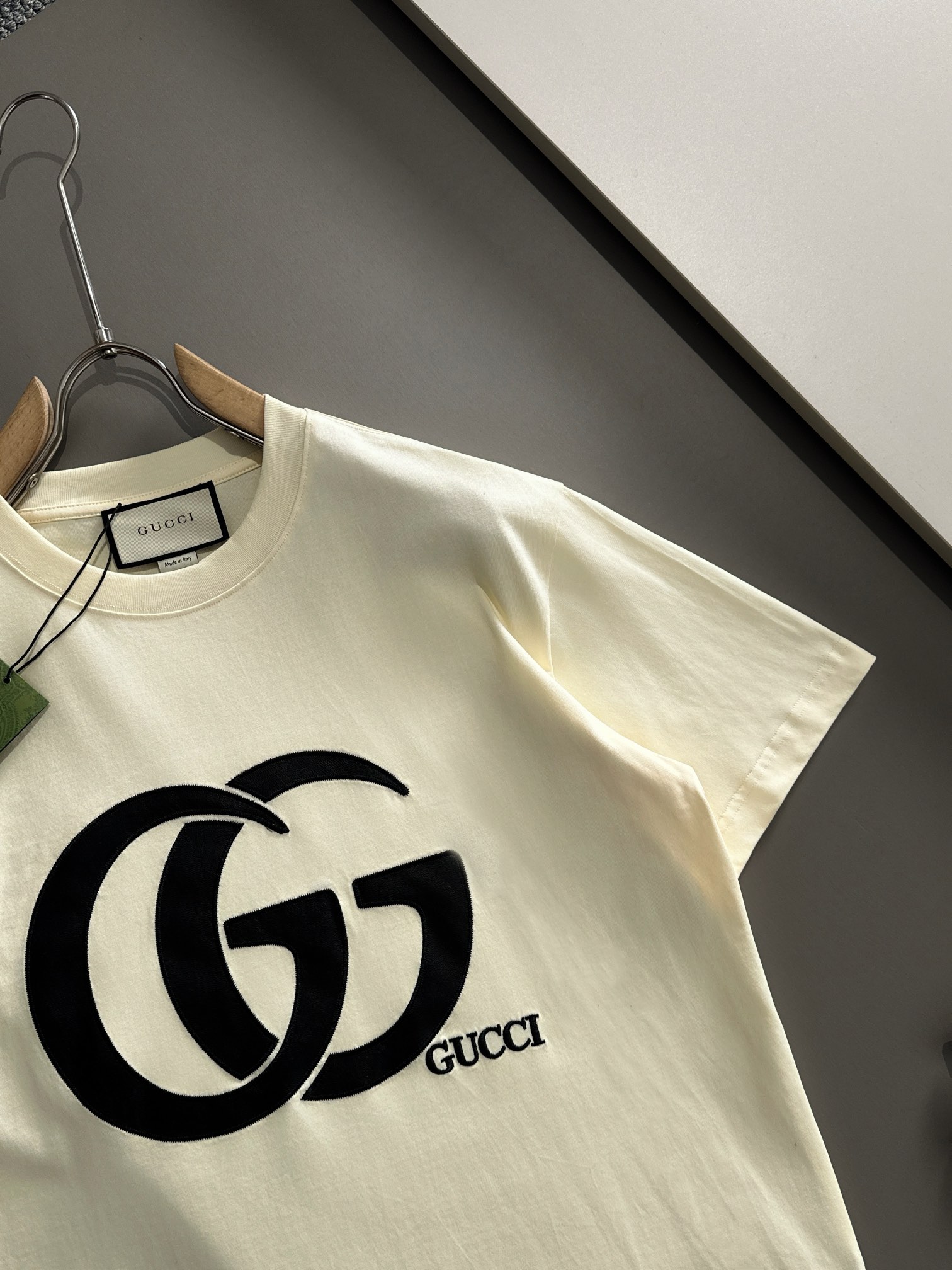 GUCCI T-SHIRT