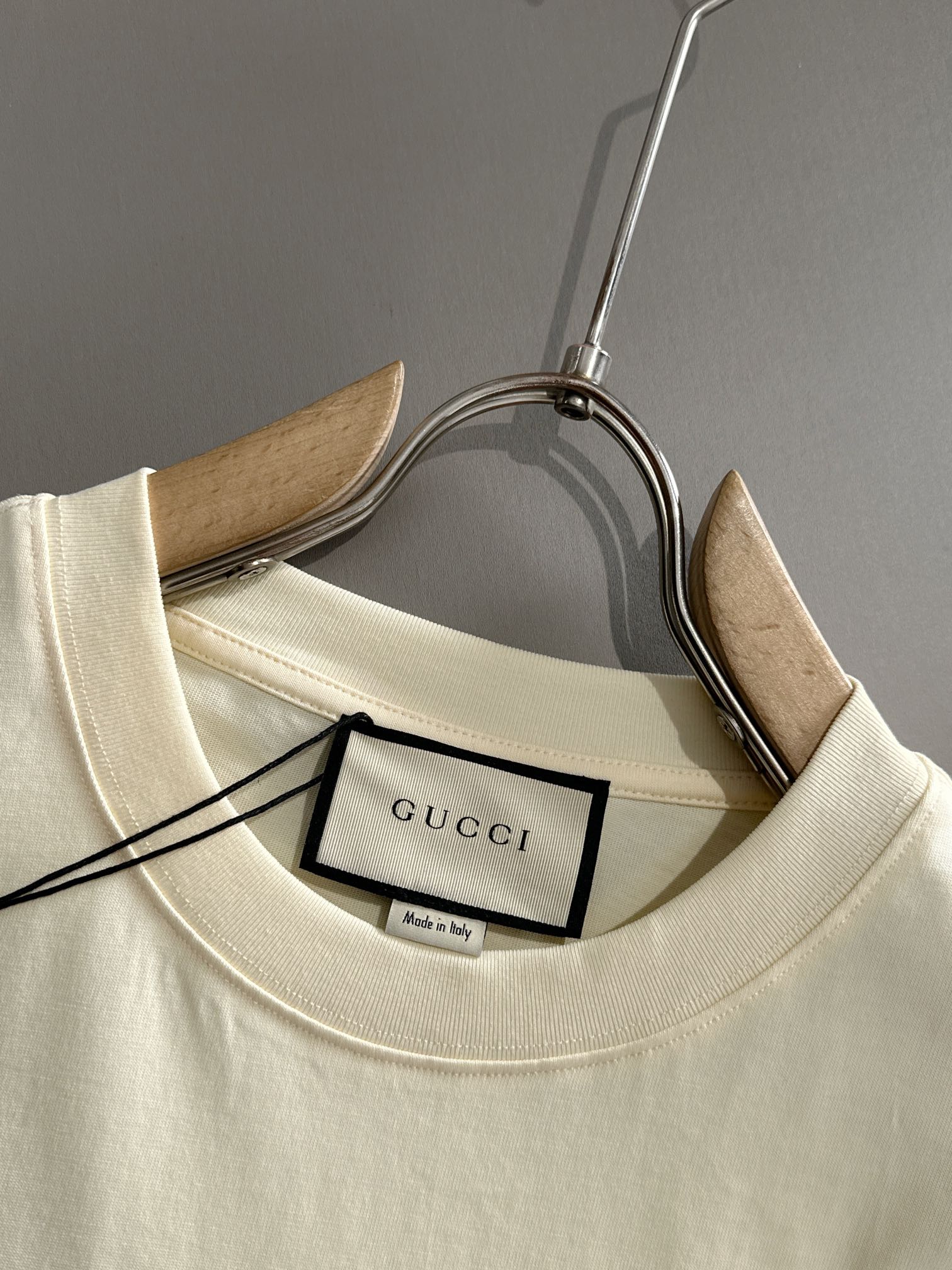 GUCCI T-SHIRT