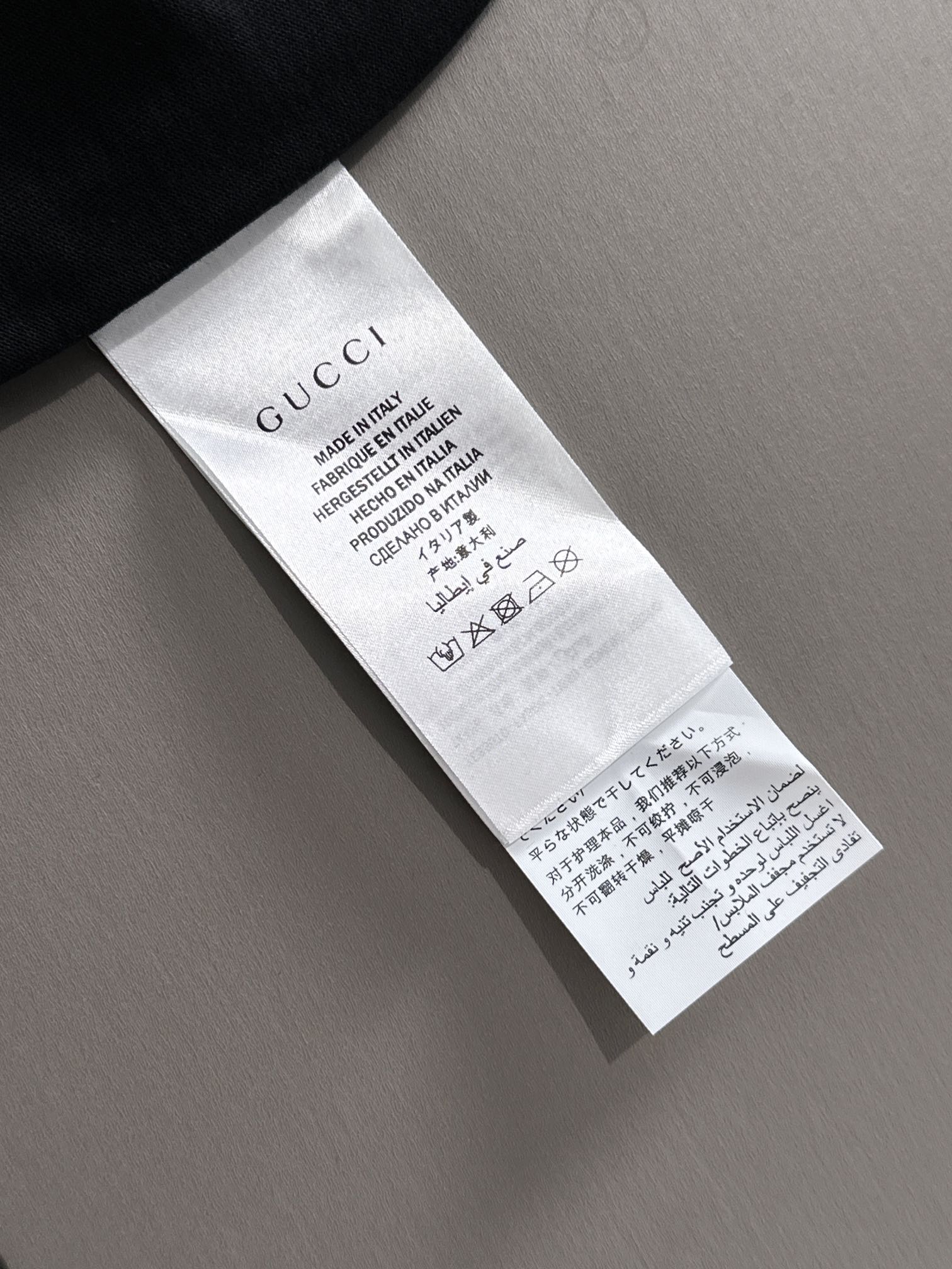 GUCCI T-SHIRT