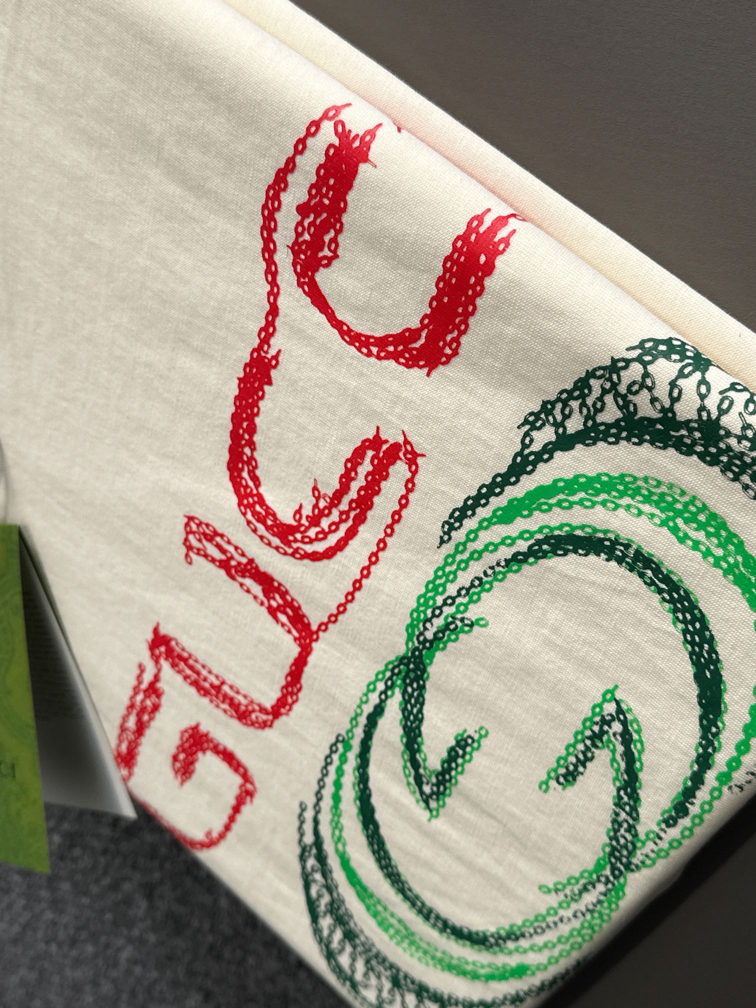 GUCCI T-SHIRT