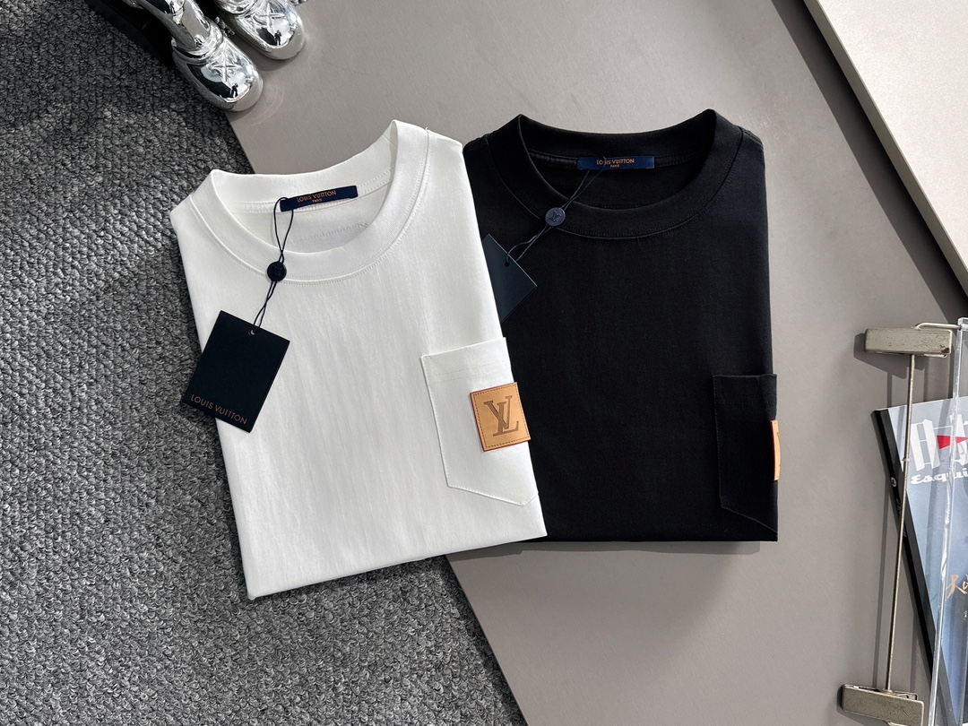 LV T-SHIRT