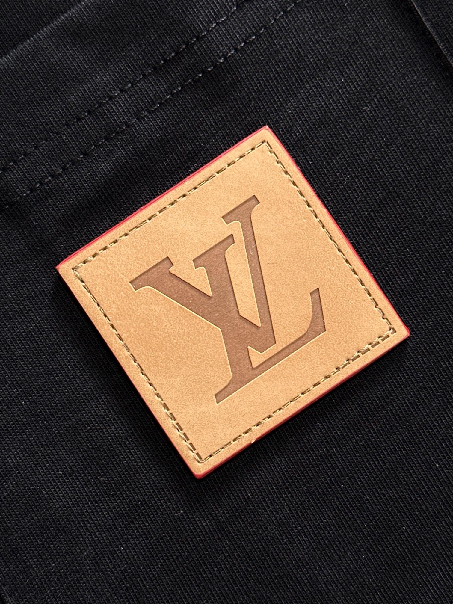 LV T-SHIRT