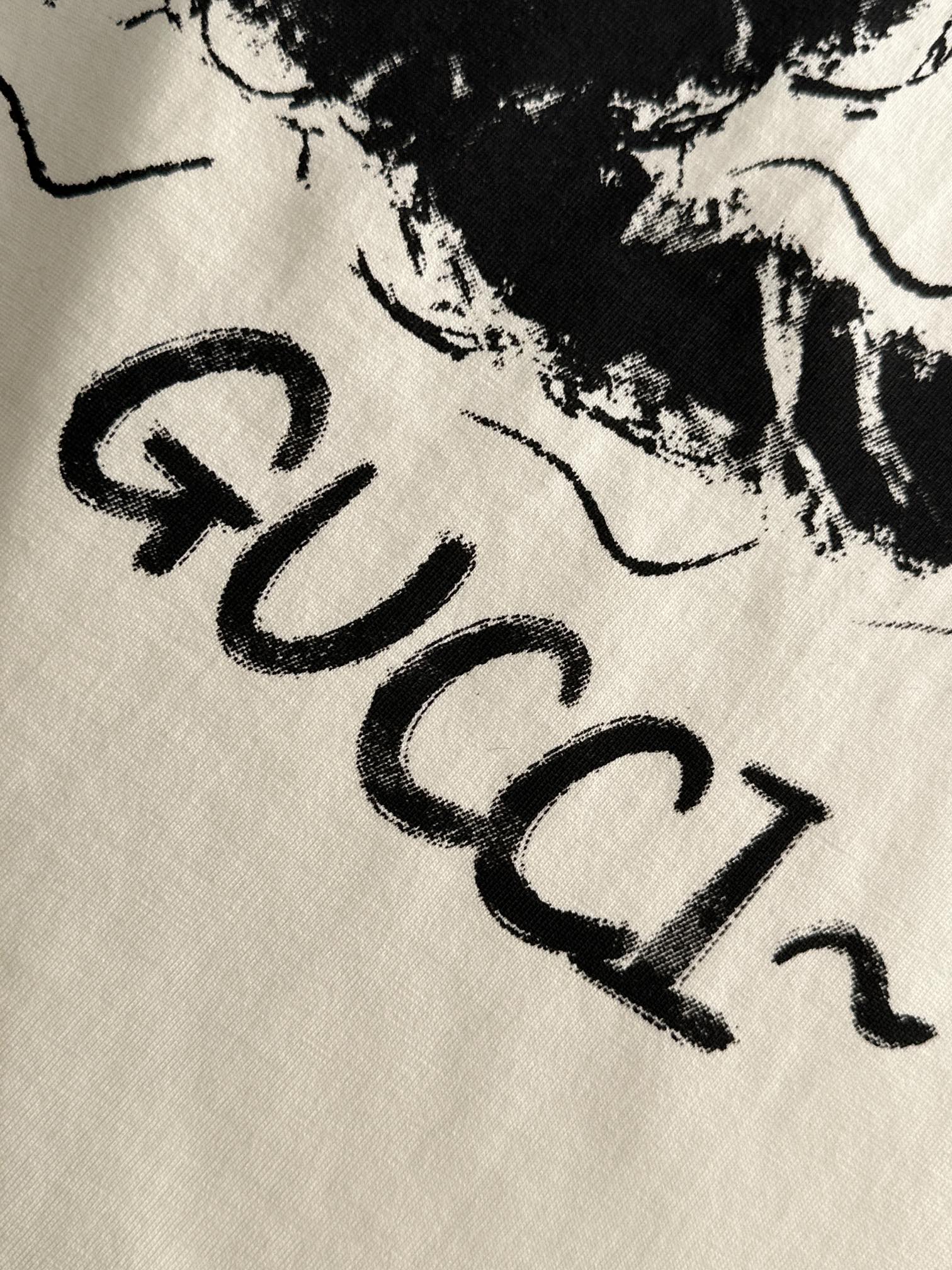 GUCCI T-SHIRT