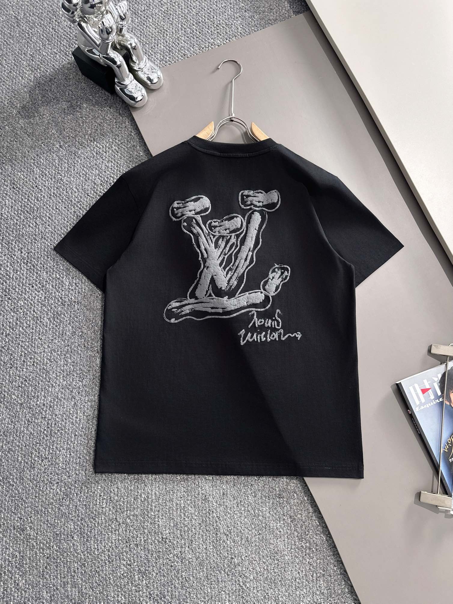 LV T-SHIRT