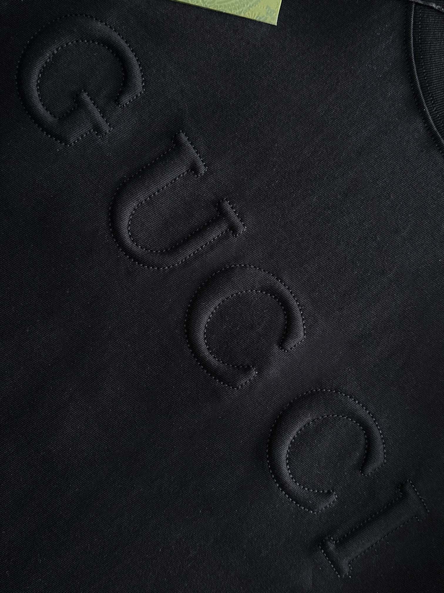 GUCCI T-SHIRT
