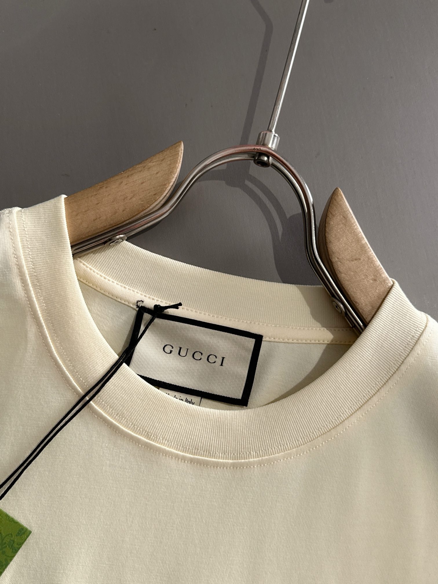 GUCCI T-SHIRT
