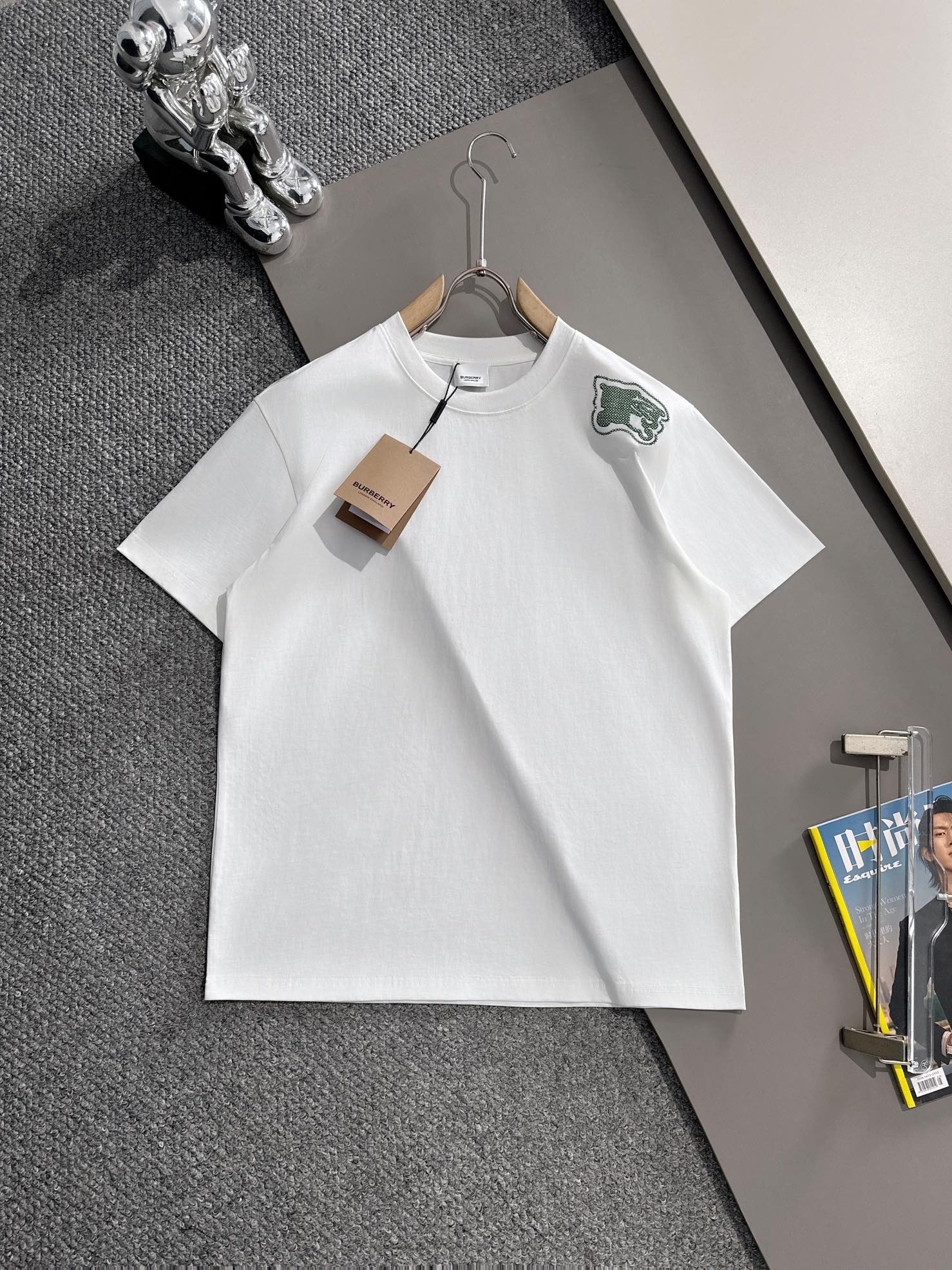 BURBERRRY T-SHIRT