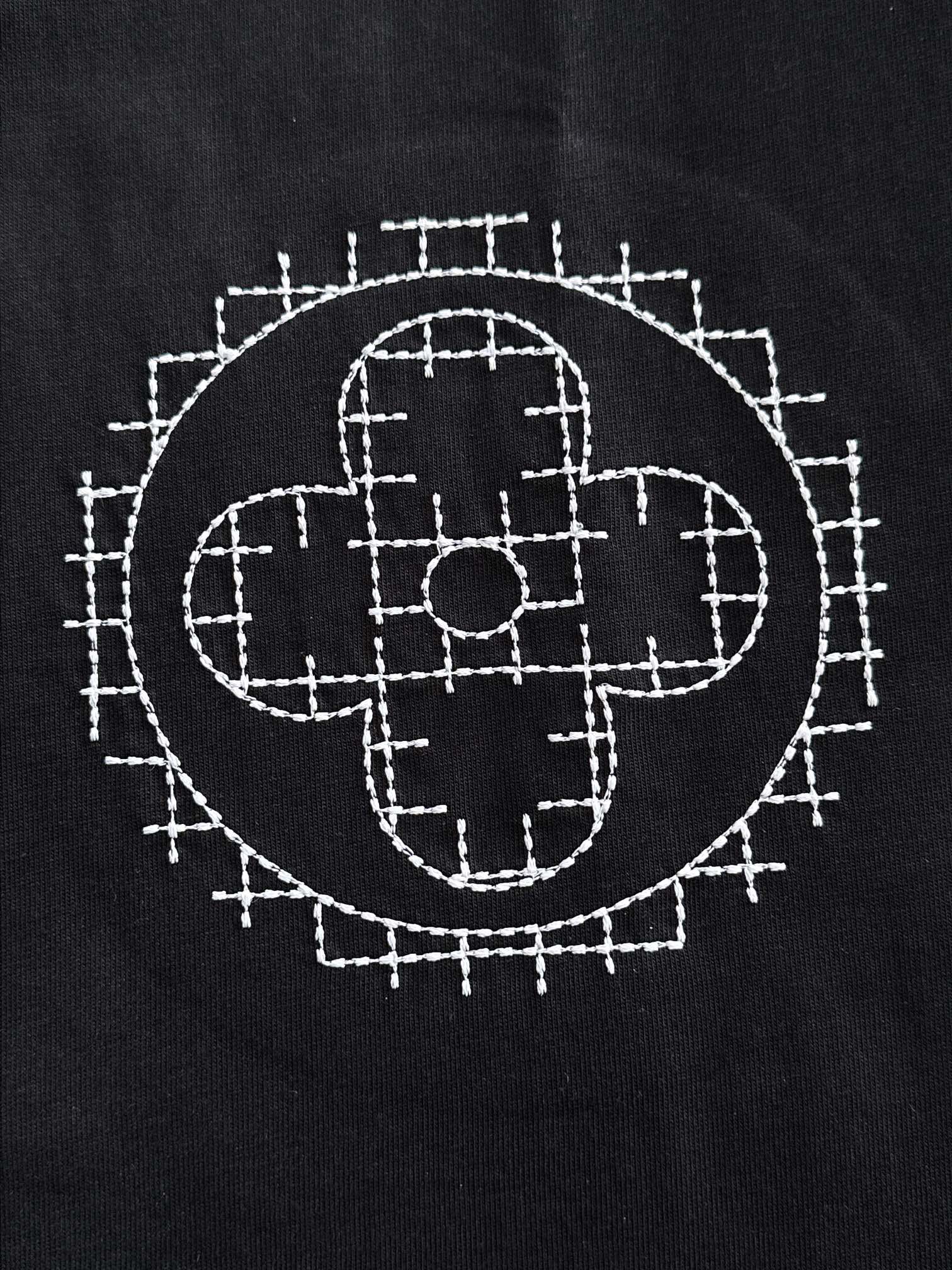 LV T-SHIRT