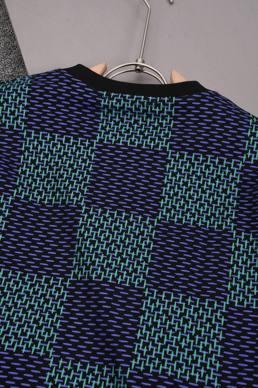 LV T-SHIRT