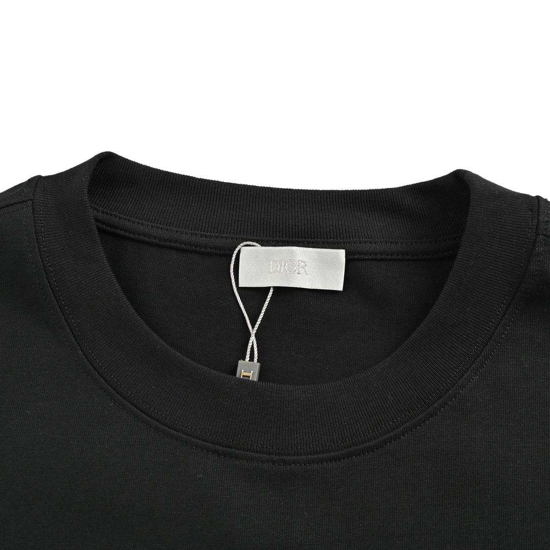 DIOR T-SHIRT