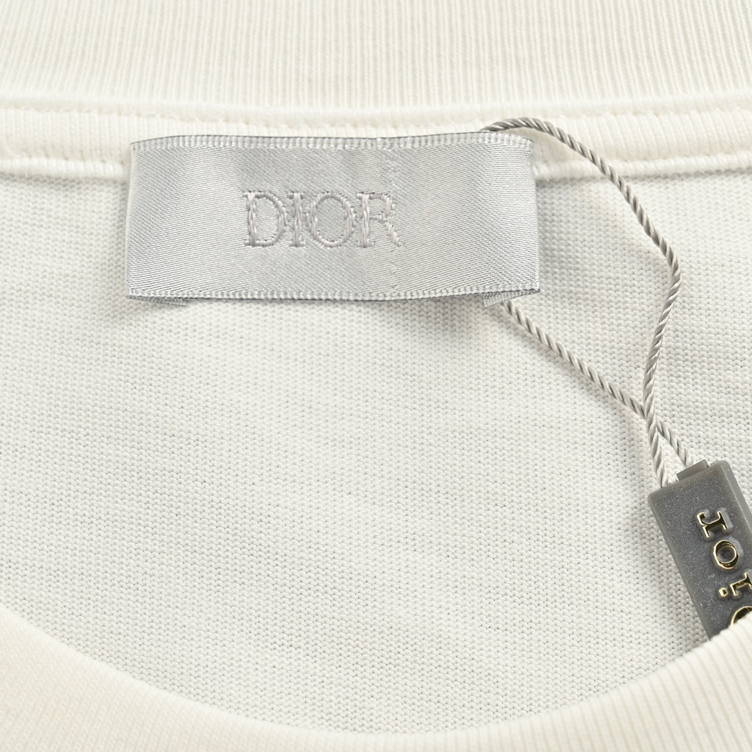 DIOR T-SHIRT
