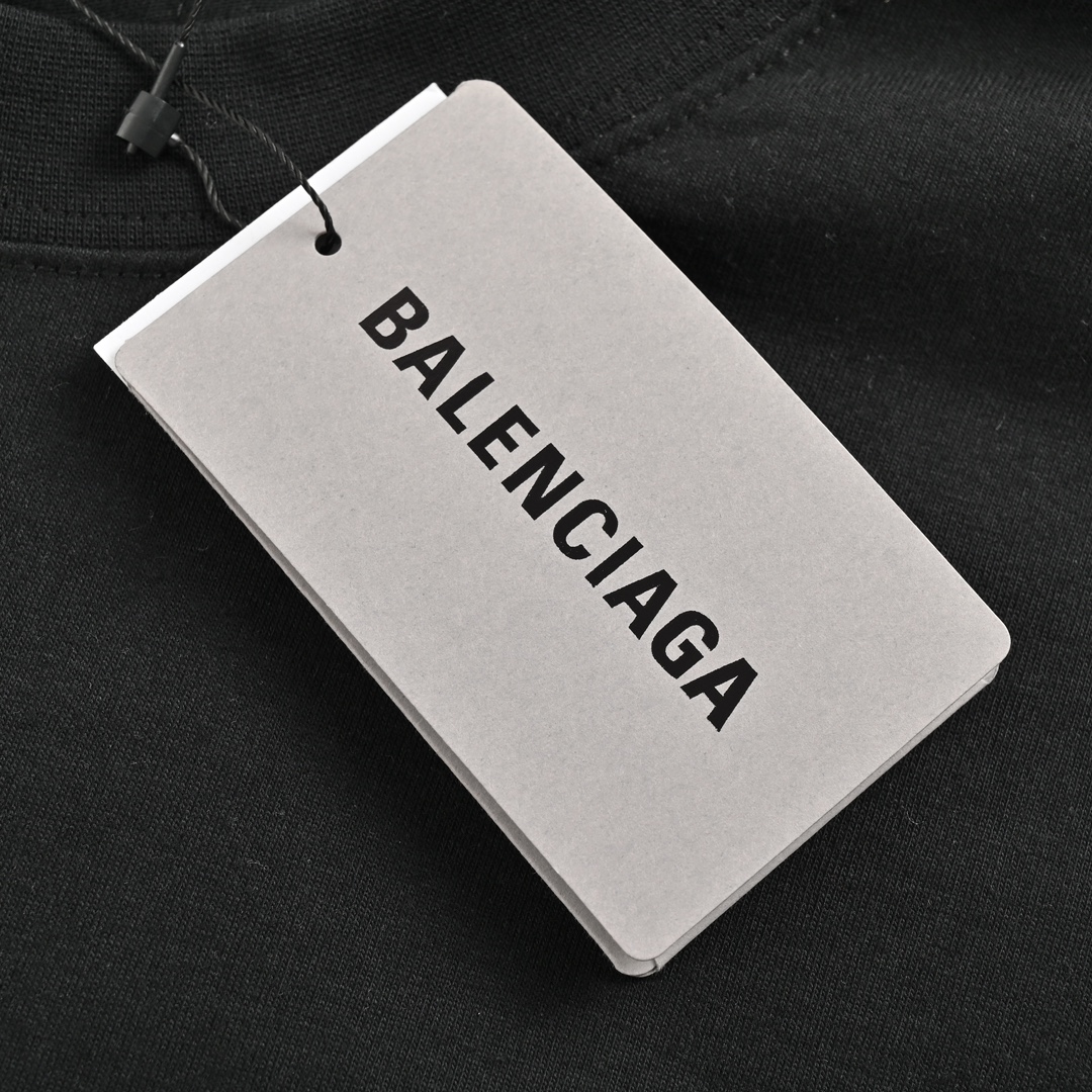 BALENCIAGA T-Shirt