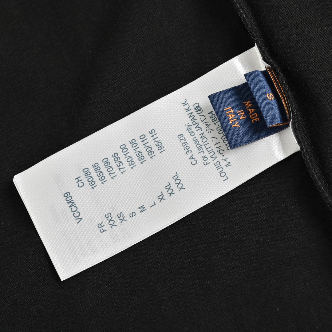 LV T-Shirt