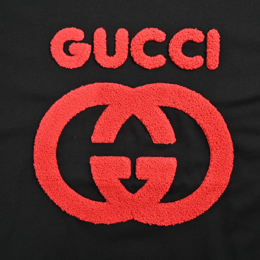 GUCCI T-SHIRT
