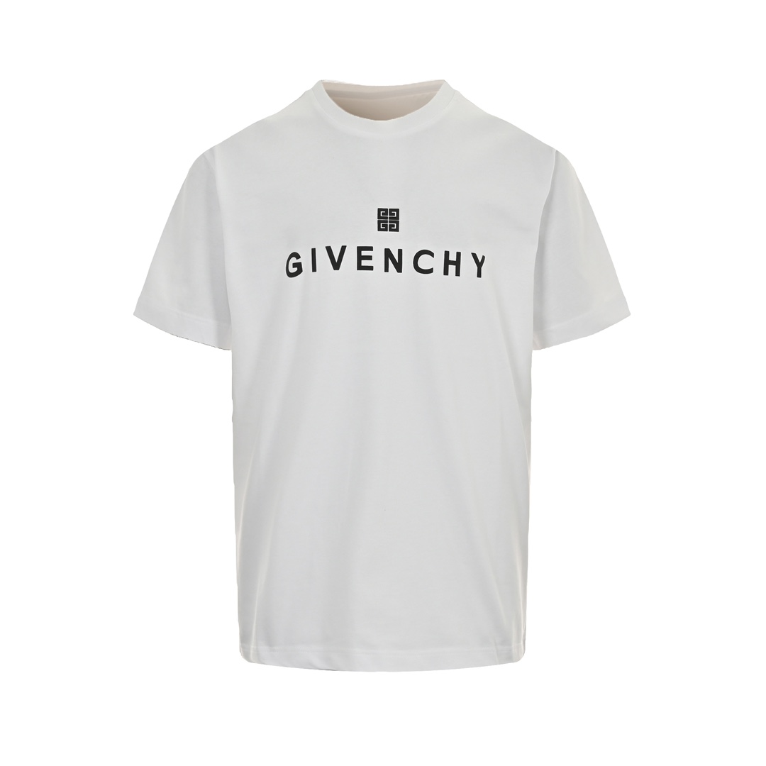 GIVENCHY T-shirt