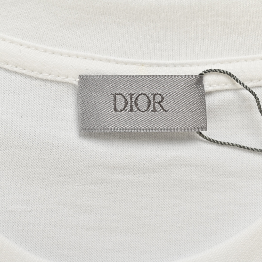 DIOR T-SHIRT