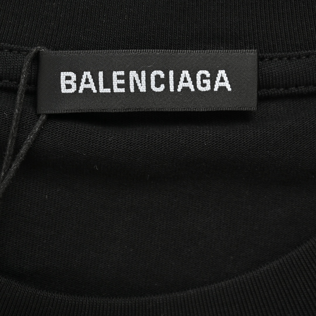 BALENCIAGA T-Shirt