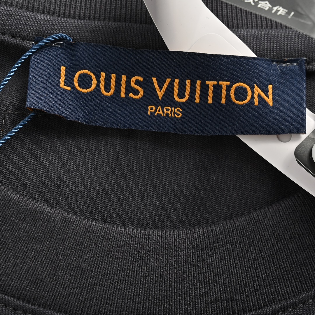 LV T-SHIRT