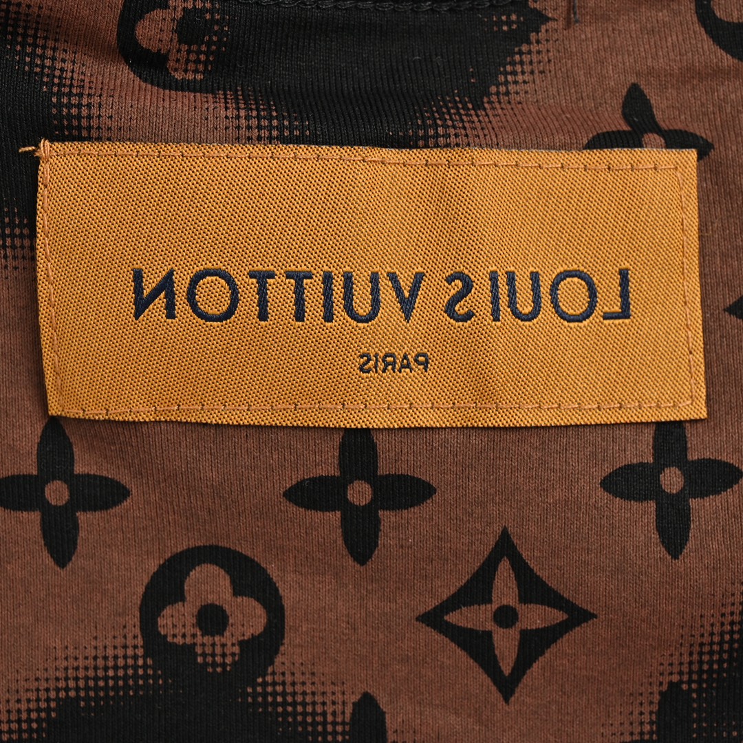 LV T-SHIRT
