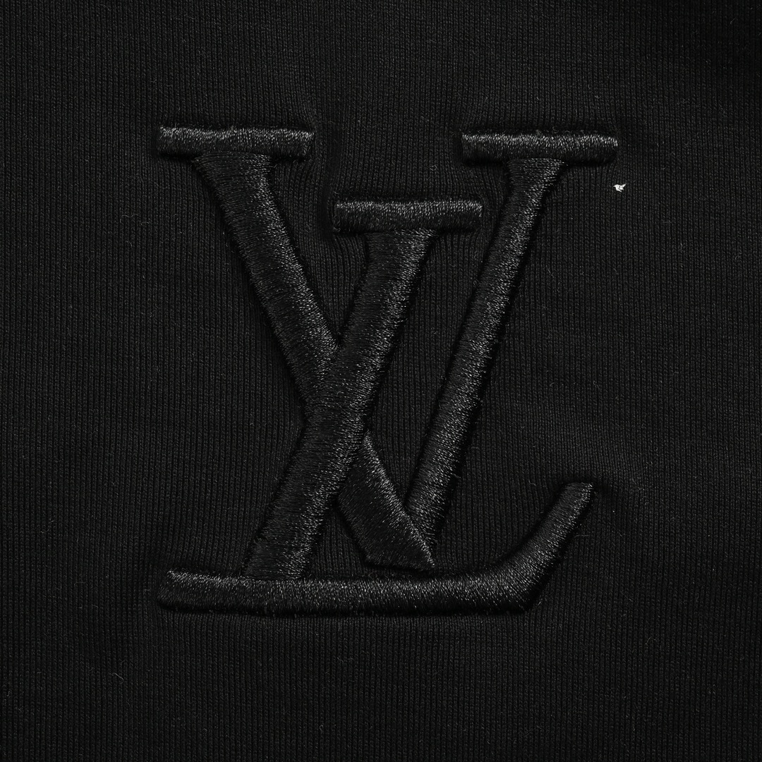LV T-SHIRT