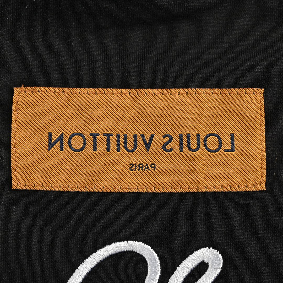 LV T-SHIRT