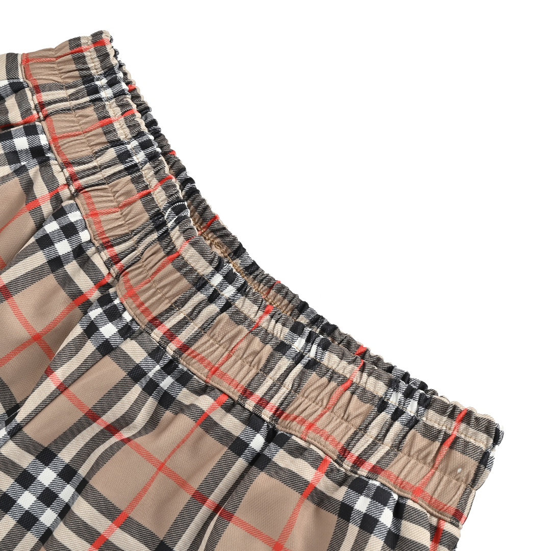 BURBERRY Short