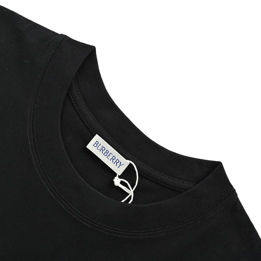 BURBERRY T-Shirt