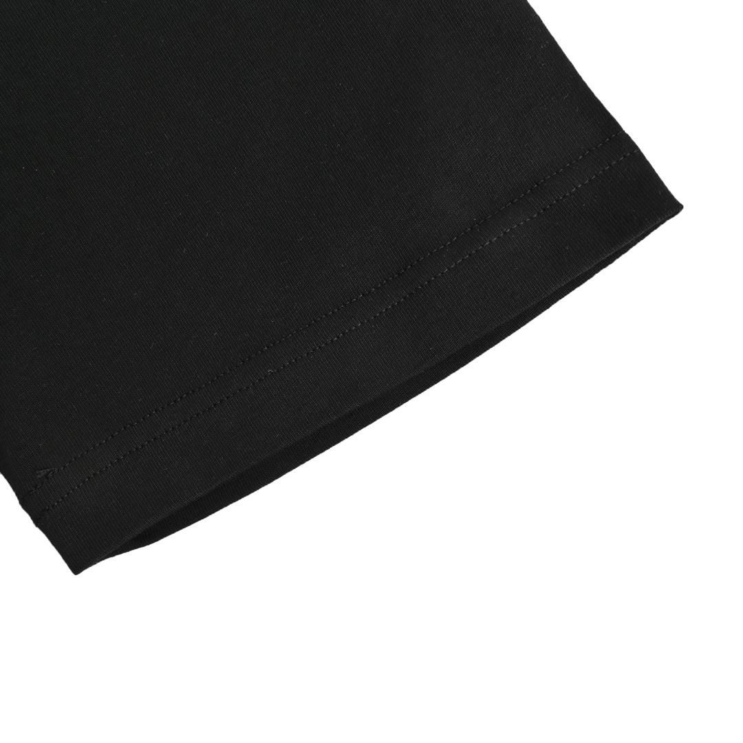 LOUIS VUITTON T-shirt