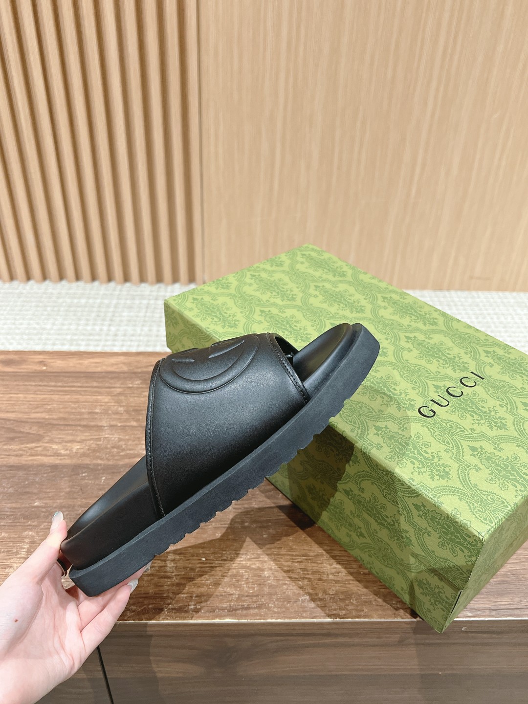 GUCCI 
