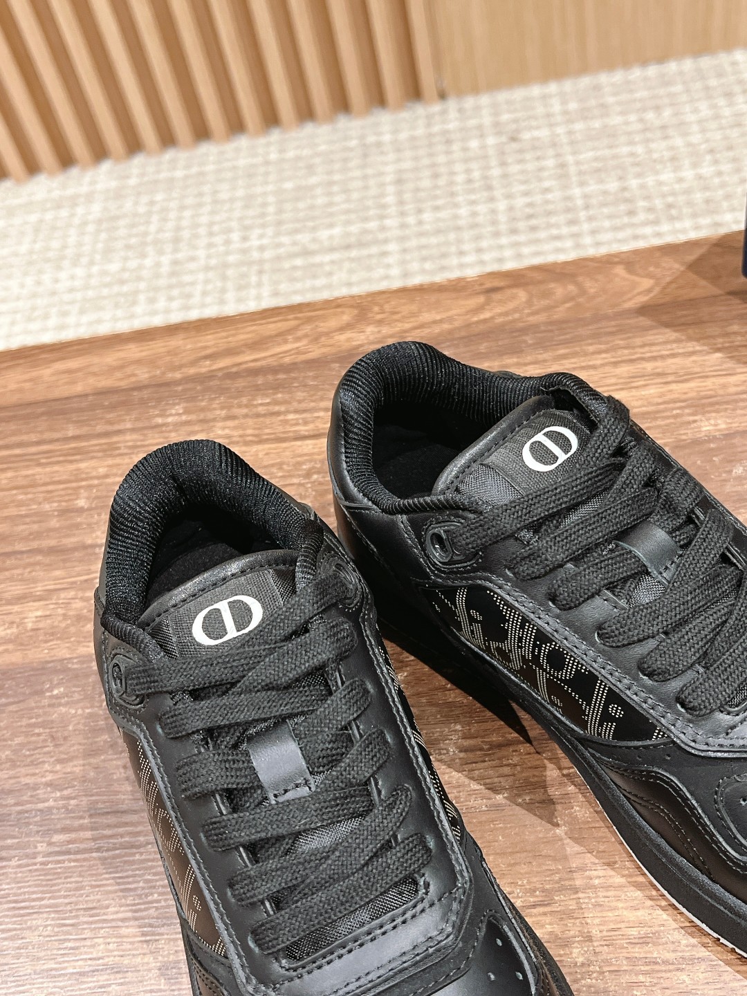 DIOR B27
