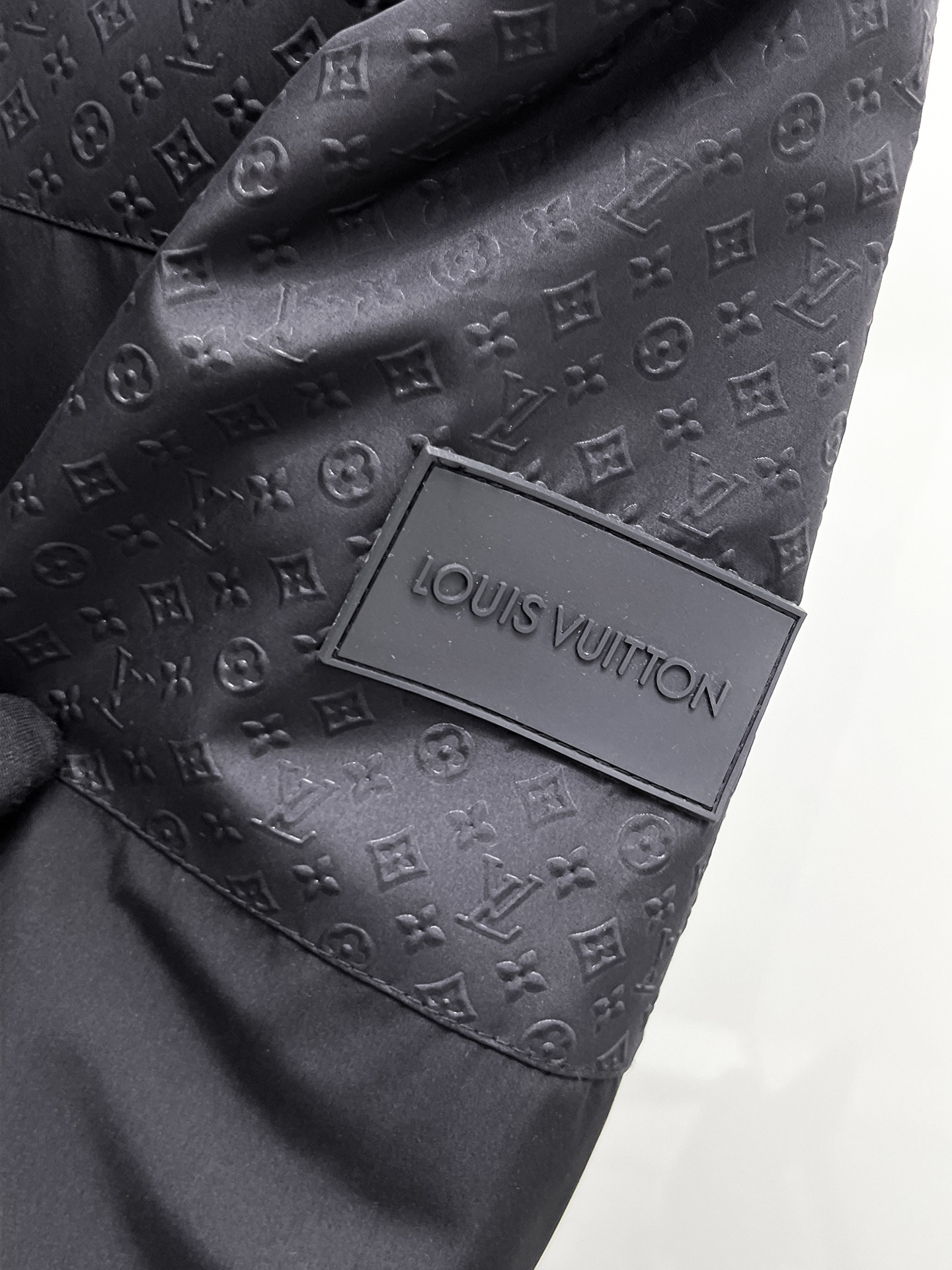 LV