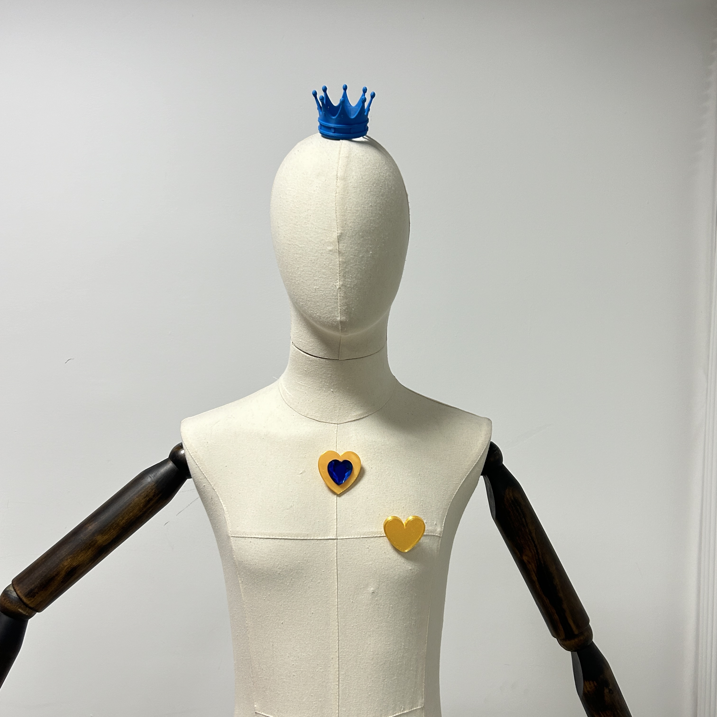 WonderfulPrecure! Nekoyashiki Yuki Cosplay Prop Crown Brooch accessories