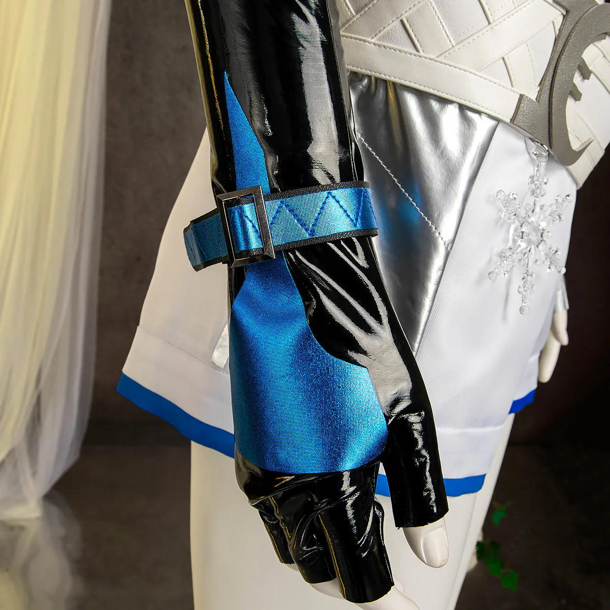 Marvel Rivals Luna Snow Cosplay Costume