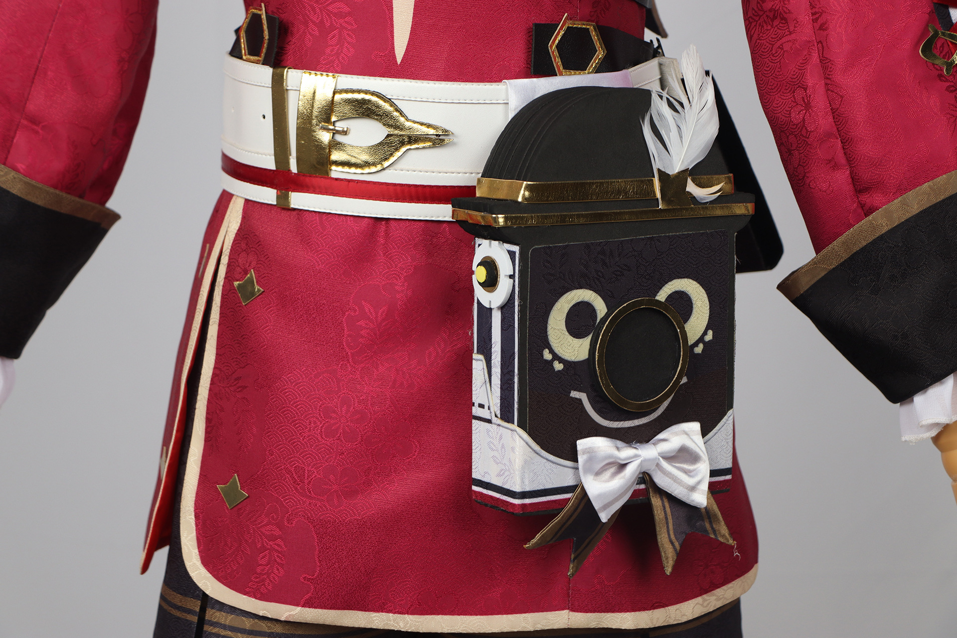 Genshin Impact Charlotte Cosplay Costumes