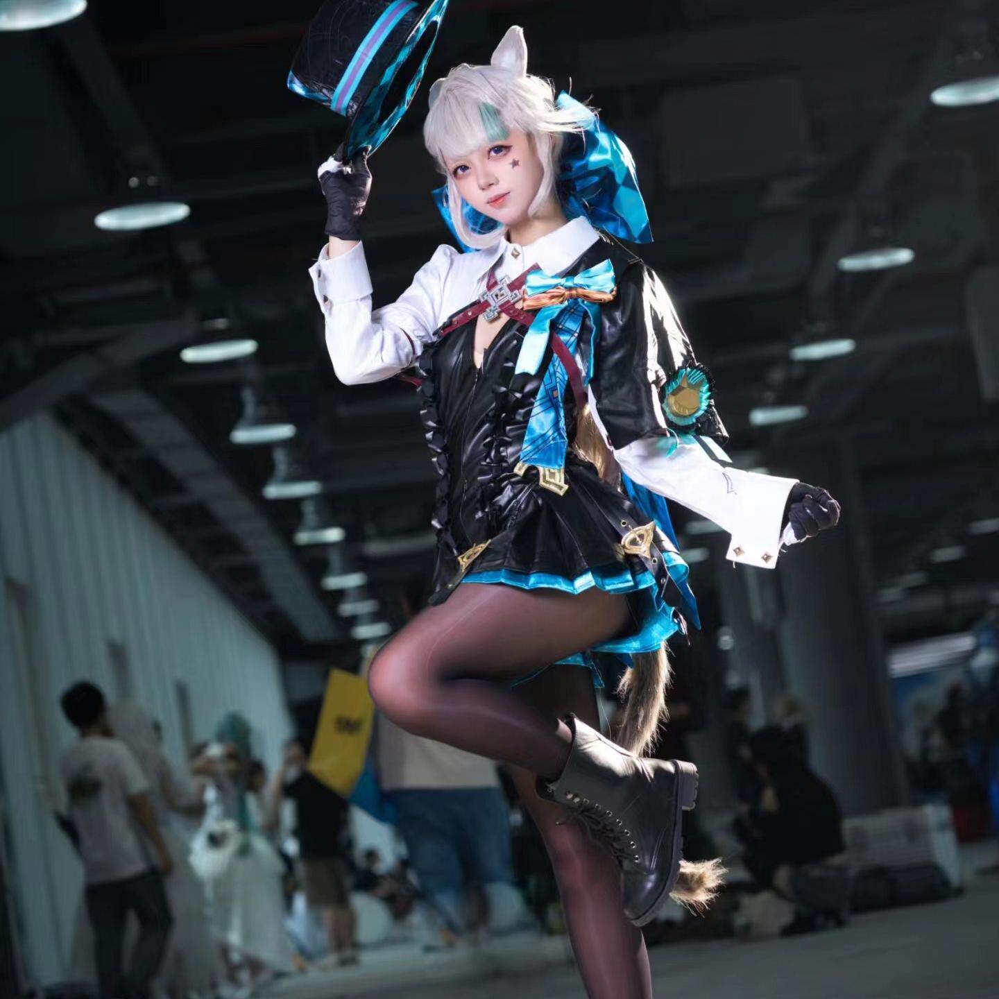 Game Genshin Impact Leather Version Lyney Lynette Cosplay Costume 