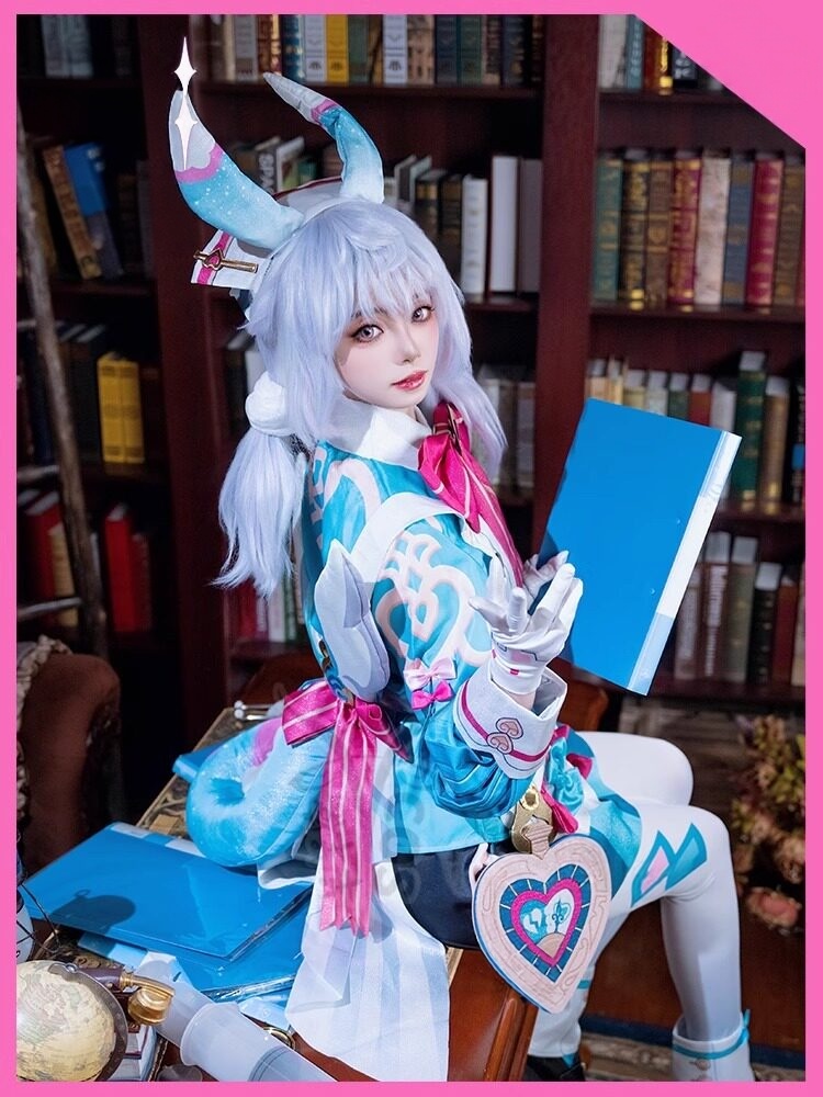 Genshin Impact Sigewinne Cosplay Costume 