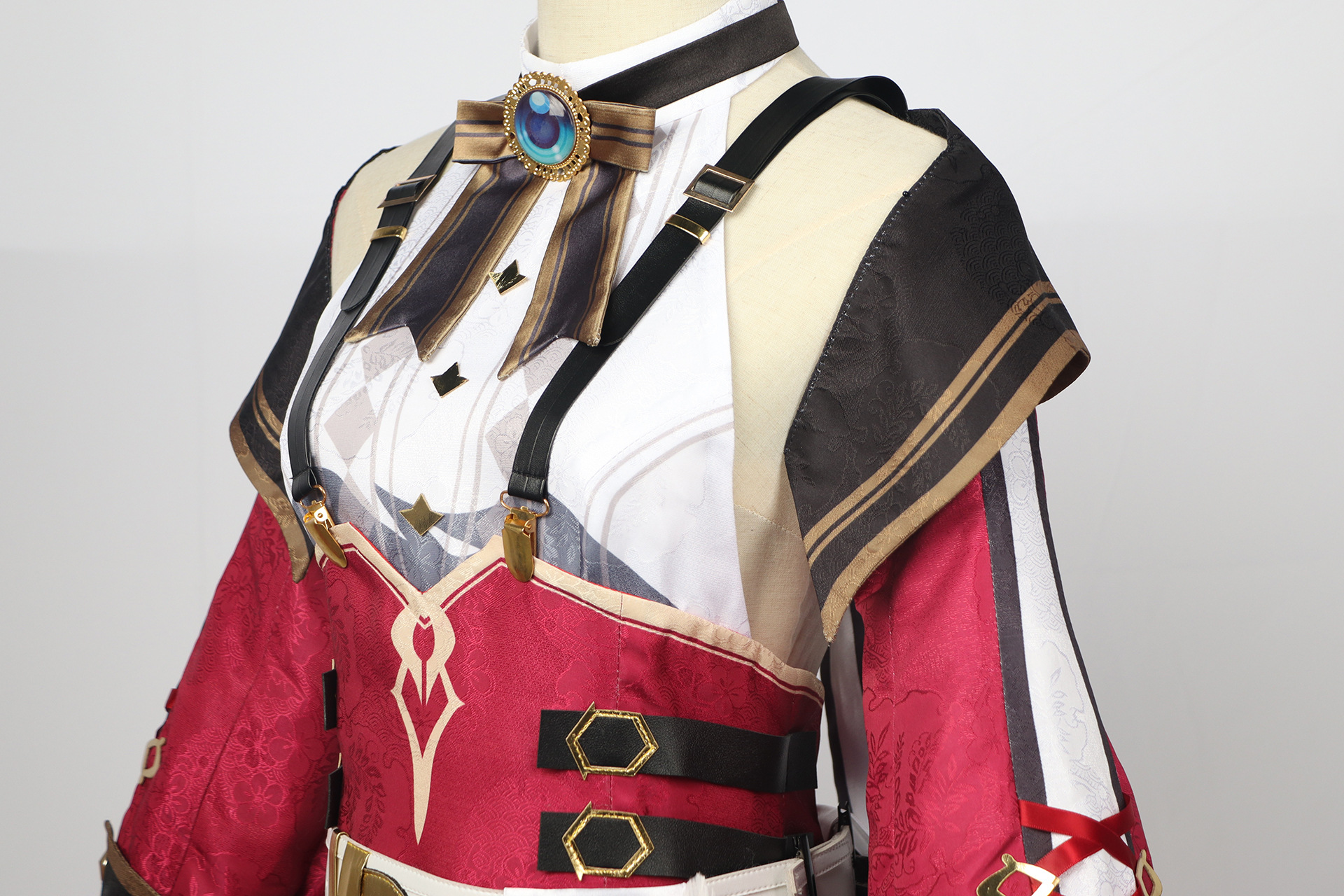 Genshin Impact Charlotte Cosplay Costumes