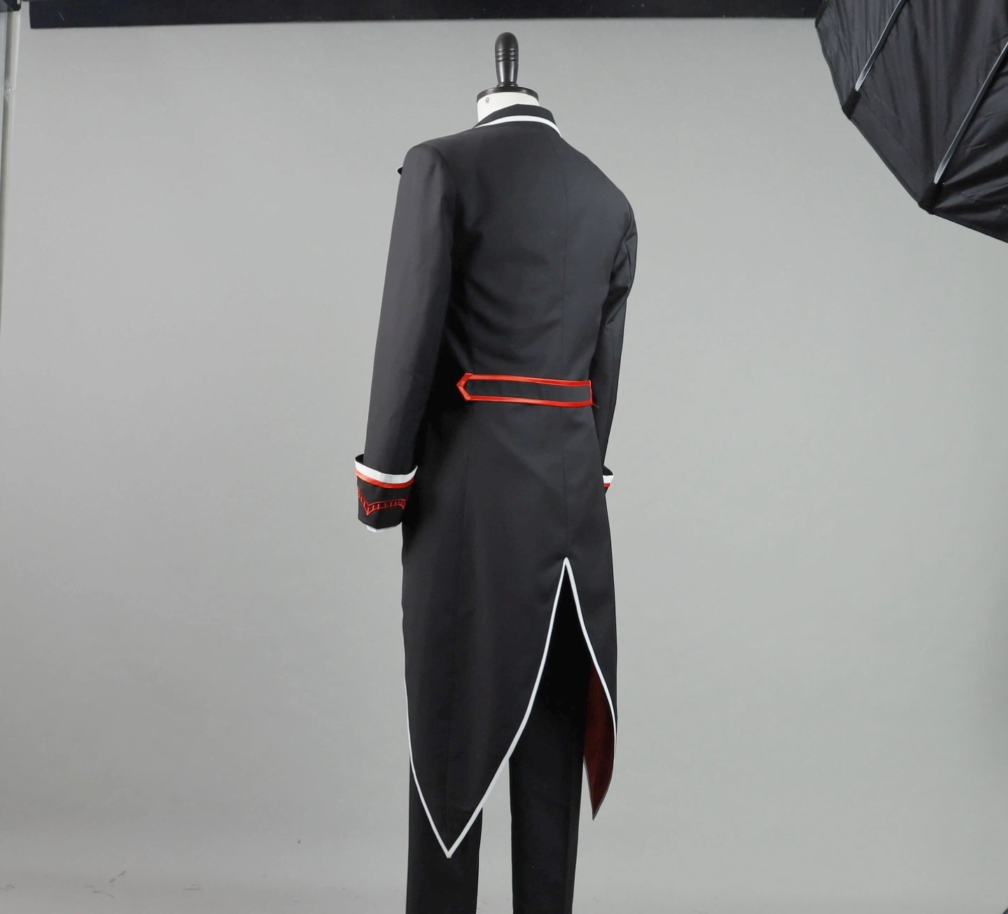 Genshin Impact Diluc Cosplay Costume