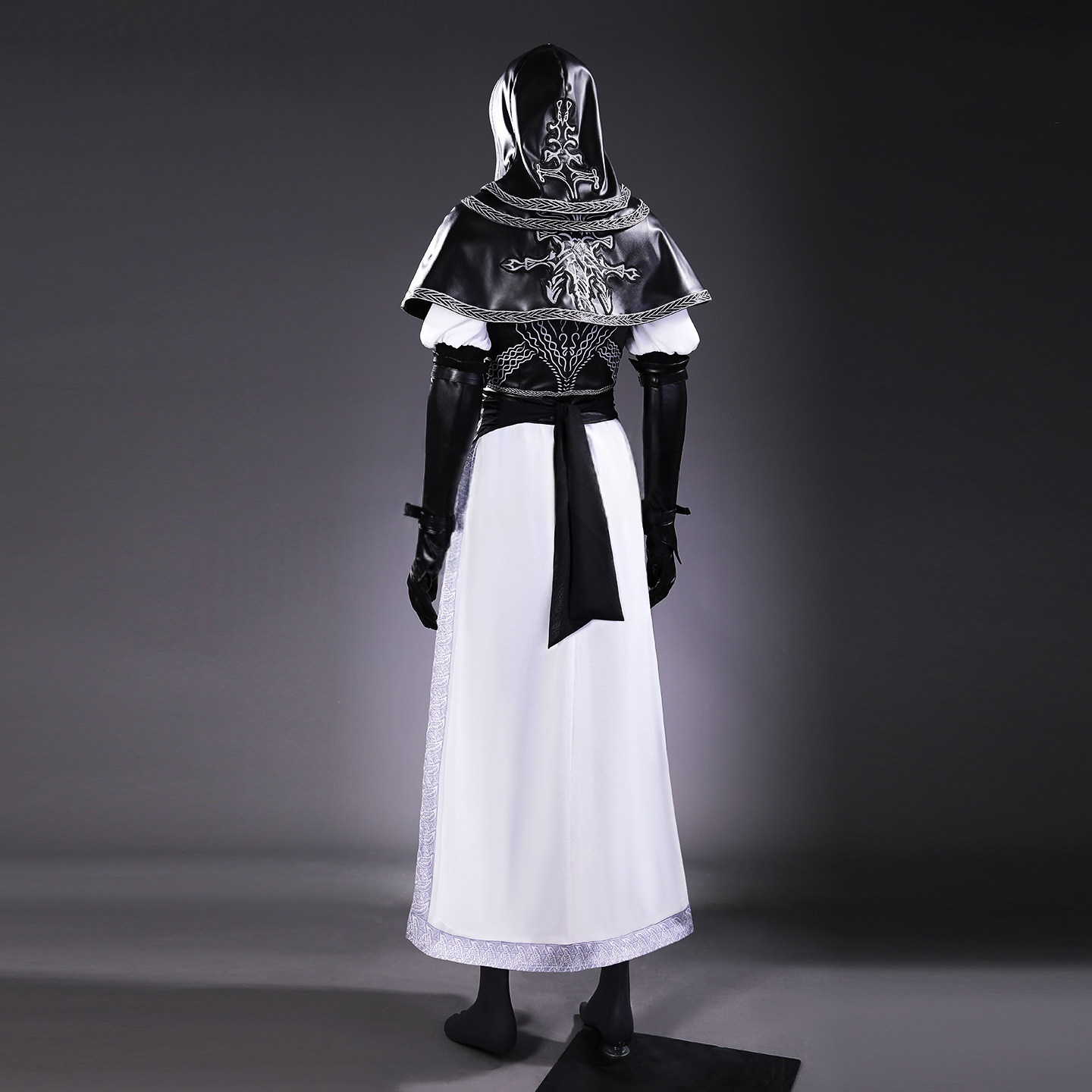 E ring Nightreign The Forsaken Hollows Undertaker Cosplay Costume