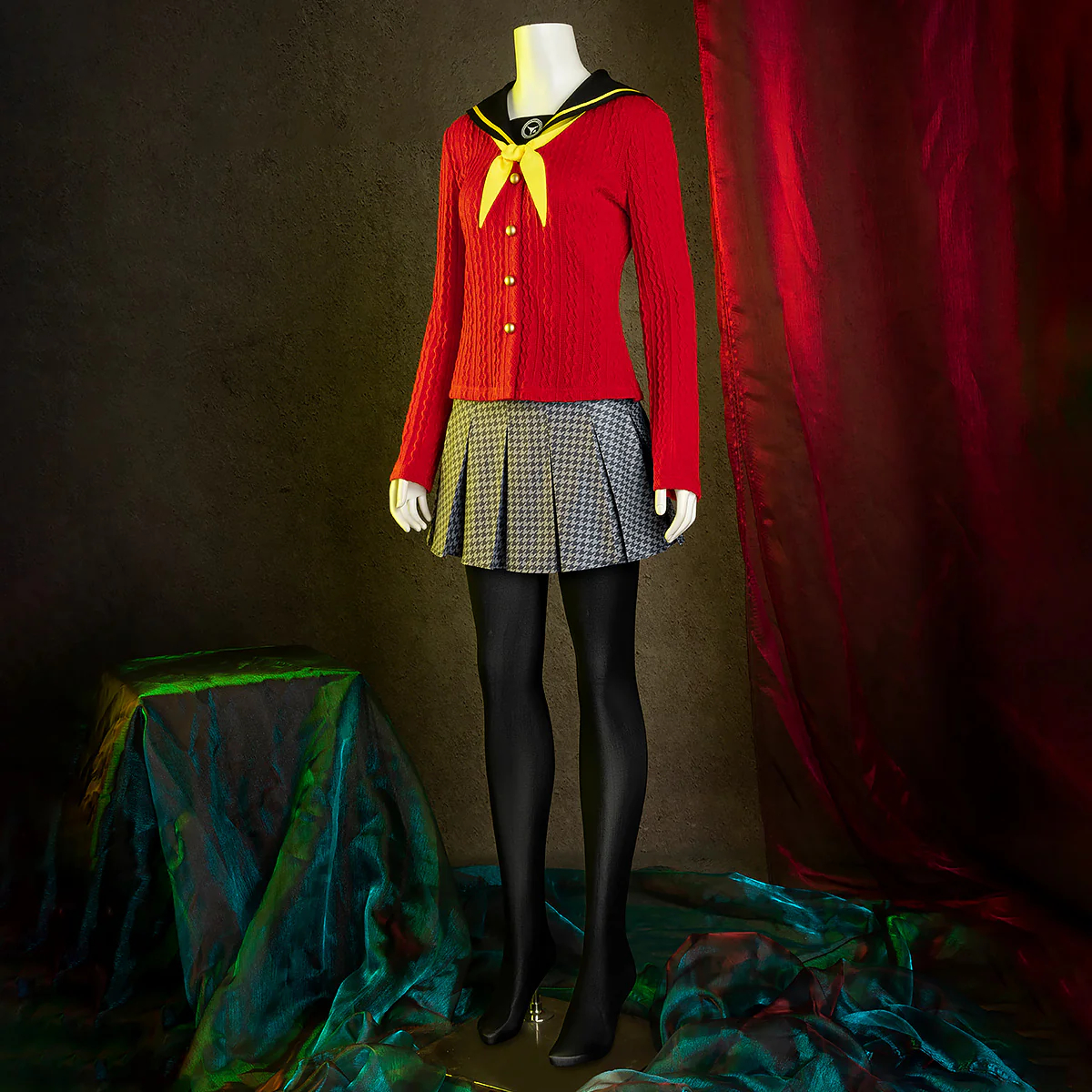 Persona 4 Yukiko Amagi School Uniform Cosplay Costume