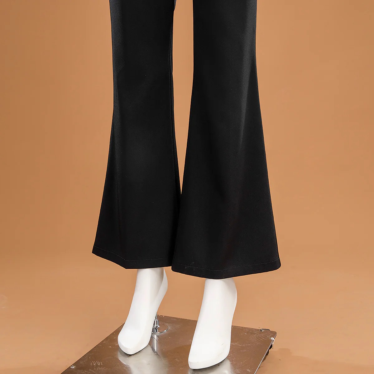 Catherine: Full Body Katherine McBride Cosplay Costume