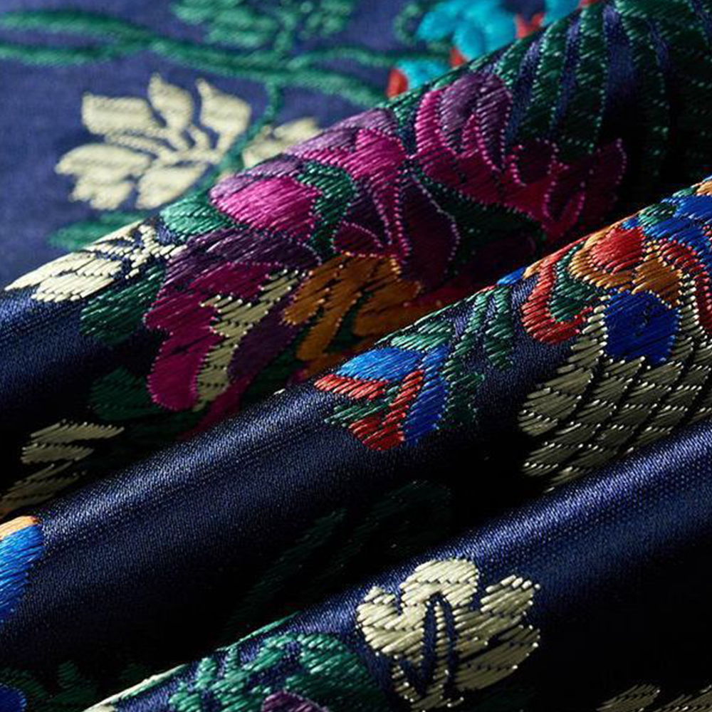 Vivid Chromatic Patterns Suit S8307-DOOHOOB